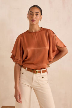 Picture of DAREN RUFFLED SLEEVE BLOUSE